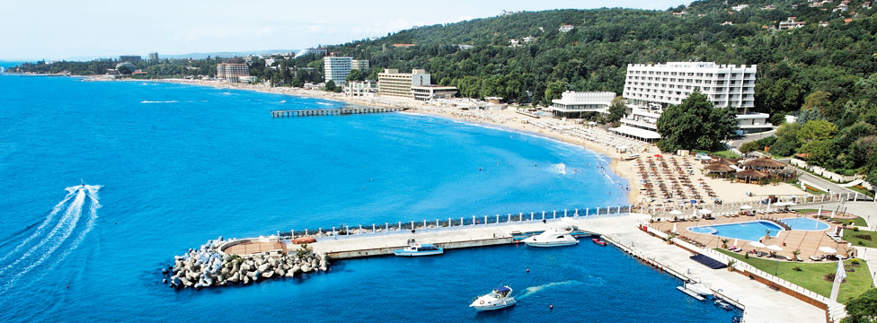sunny-day-beach